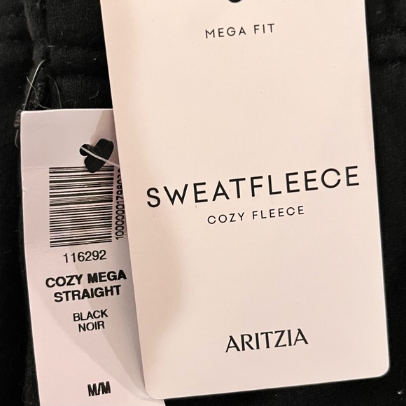 π- Aritzia Cozy Sweatfleece Mega Straight Sweatpant. Black. Size: Medium - Picture 12 of 16
